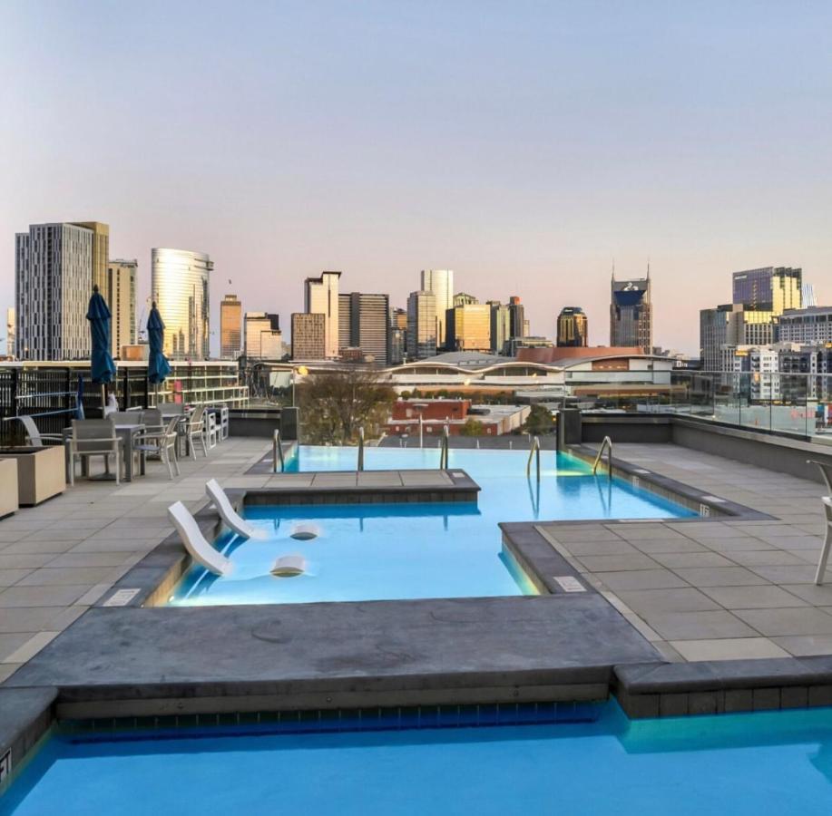 Spacious Castle W Gym Pool Free Parking I Walk To Dowtown N Broadway Nashville Luaran gambar