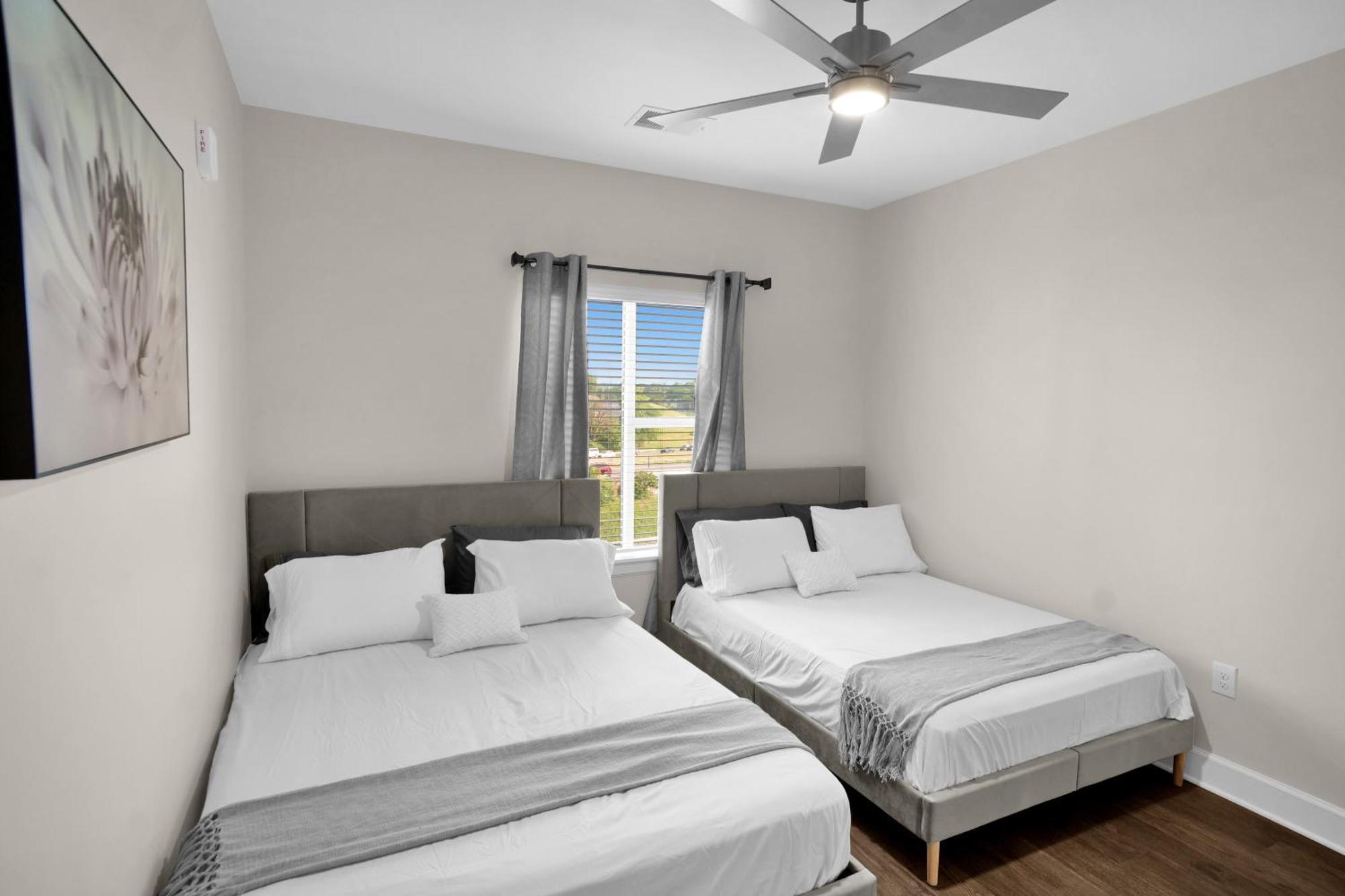 Spacious Castle W Gym Pool Free Parking I Walk To Dowtown N Broadway Nashville Luaran gambar